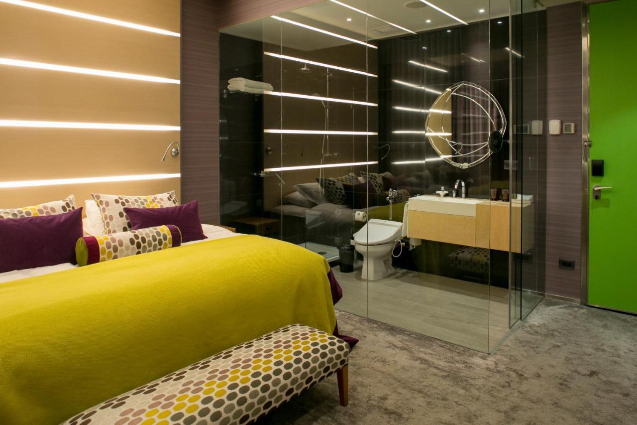 The Hip Hotel Santiago Exterior photo